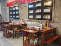-憨铁匠火锅(红山6979店)