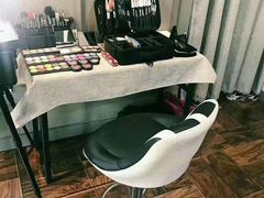 -维纳斯化妆摄影学校