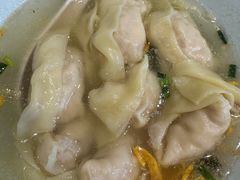鲜肉虾仁大馄饨-光明邨大酒家(淮海路店)
