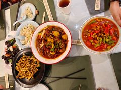 -丝路天山酒店(国际大巴扎店)
