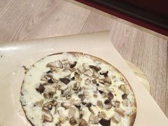 -玛格萝妮比萨屋(四平店)