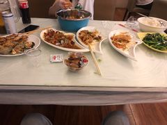 -覃记海鲜美食餐厅