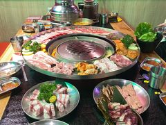 -哈哈碳都·牛肋条无限自助烤肉(宝龙店)