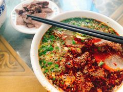 牛肉面-吾穆勒蓬灰牛肉面·清真(北滨河中路店)