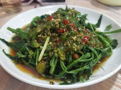 剁椒藤菜-洪霞餐馆