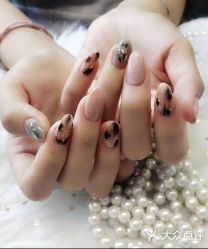 -恐龙·美甲美睫