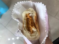 蛋黄肉松月饼-长发西饼(临顿路店)