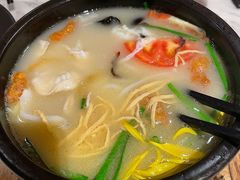 秀才过桥米线-云采云南菜(中山北路店)