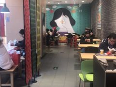 大堂-麦当劳(龙湖北京大兴天街店)