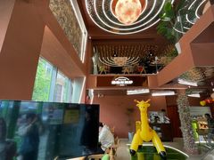 -Dragon Pizza•圆脸龙披萨·牛排餐厅
