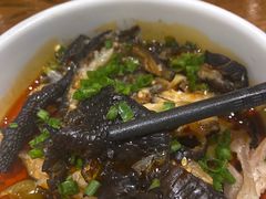 -渝是乎酸菜鱼·川渝小炒(新世界百货望京店)