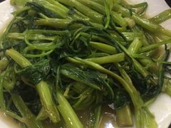-三姐妹·海鲜大排档