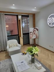 -HEYAN荷妍专业脱毛连锁机构