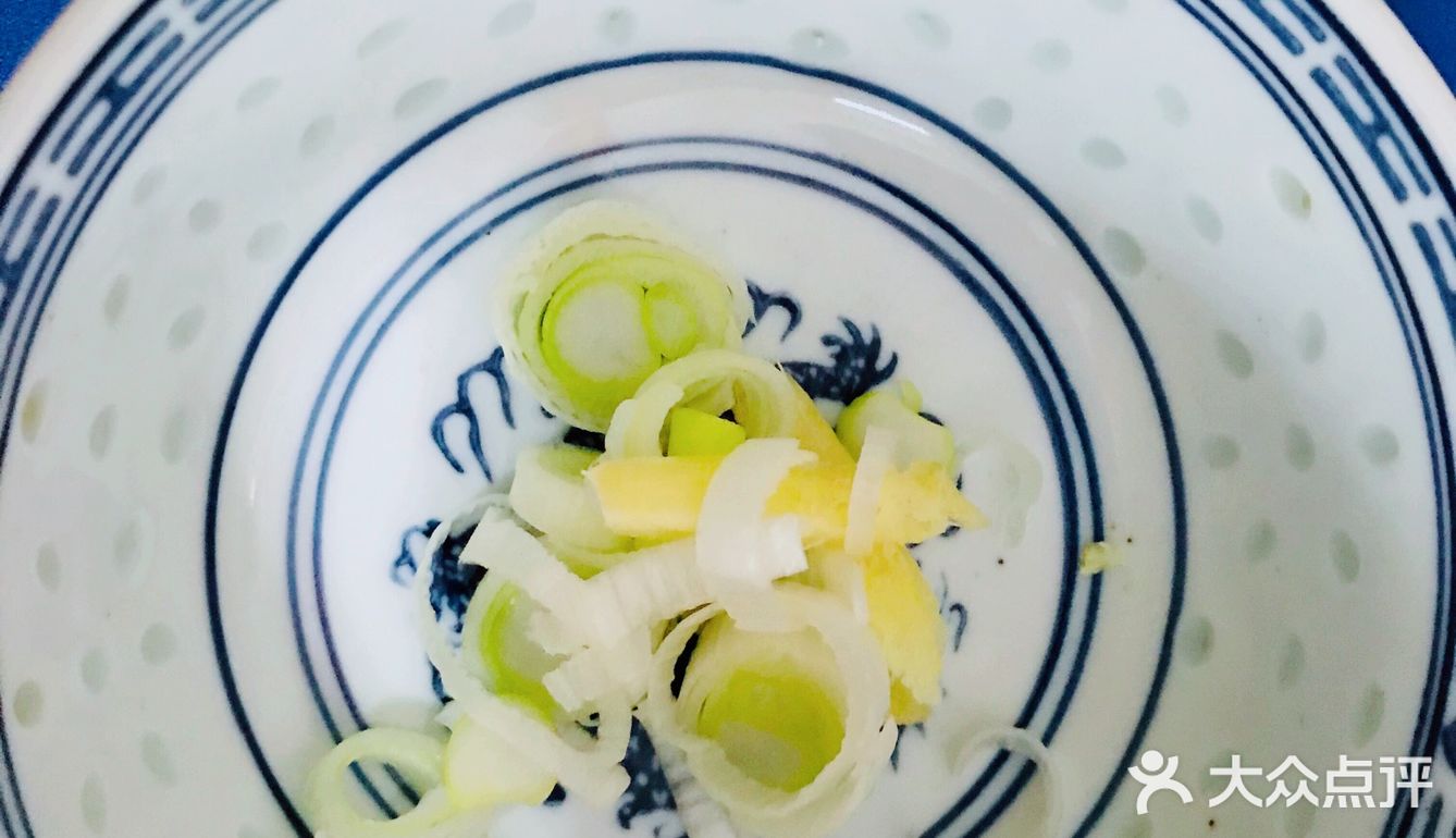 减肥减脂的虾皮油菜