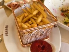 -华梅西餐厅(哈尔滨中央大街店)