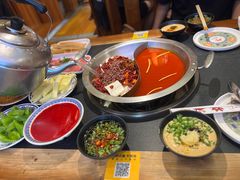 -沸炉重庆老火锅(军事博物馆店)