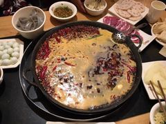 -锅首鲜品火锅(鸳鸯店)