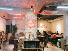 大堂-四小区火锅·巷子里的重庆火锅(花照壁店)