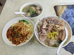 -华威达牛庄(黄埔大道西店)