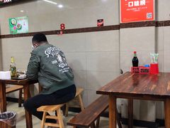 -老黄记手撕烤兔(玉林街店)
