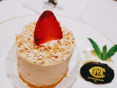 招牌燕麦蛋糕-COVA(新天地Xintiandi店)
