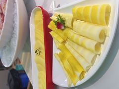 -洪氏嗨捞·广东猪肚鸡·椰子鸡火锅(西咸万象城店)
