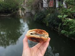 -朱记小郑酥烧饼(建康路店)