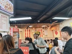 -明姨仔潮汕美食·碳炉猪脚·汕尾牛腩饭·起片鸡煲(起义路店)