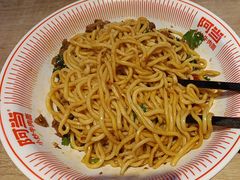 -阿当·小炒牛肉面(人广店)