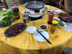 -五洞培记山庄·鲜牛肉火锅
