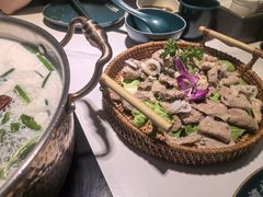 -椰子湾·海南火锅·糟粕醋·椰子鸡(正大广场店)