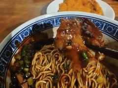 -沪西老弄堂面馆(定西路店)