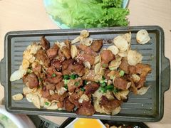 -吕氏疙瘩汤·海鲜新鲁菜(融创茂店)