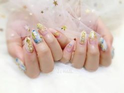 -逸日式美甲美睫工作室