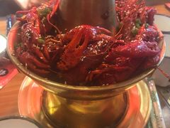 麻辣小龙虾-炉小二铜锅牛蛙•川湘菜(三里屯店)
