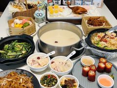 -煲王粤菜餐厅(中侨中心店)