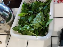 -领鲜现切猪杂火锅(番禺桥南店)