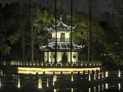 -汇龙潭