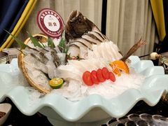 -海鲨湾海鲜会馆(百家湖1912店)