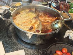 -鹿鸣山草本茶香火锅(园西路店)