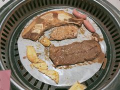-汉金城海鲜烤肉自助百汇(威海威高广场店)