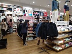 -优衣库(东莞东城万达广场店)