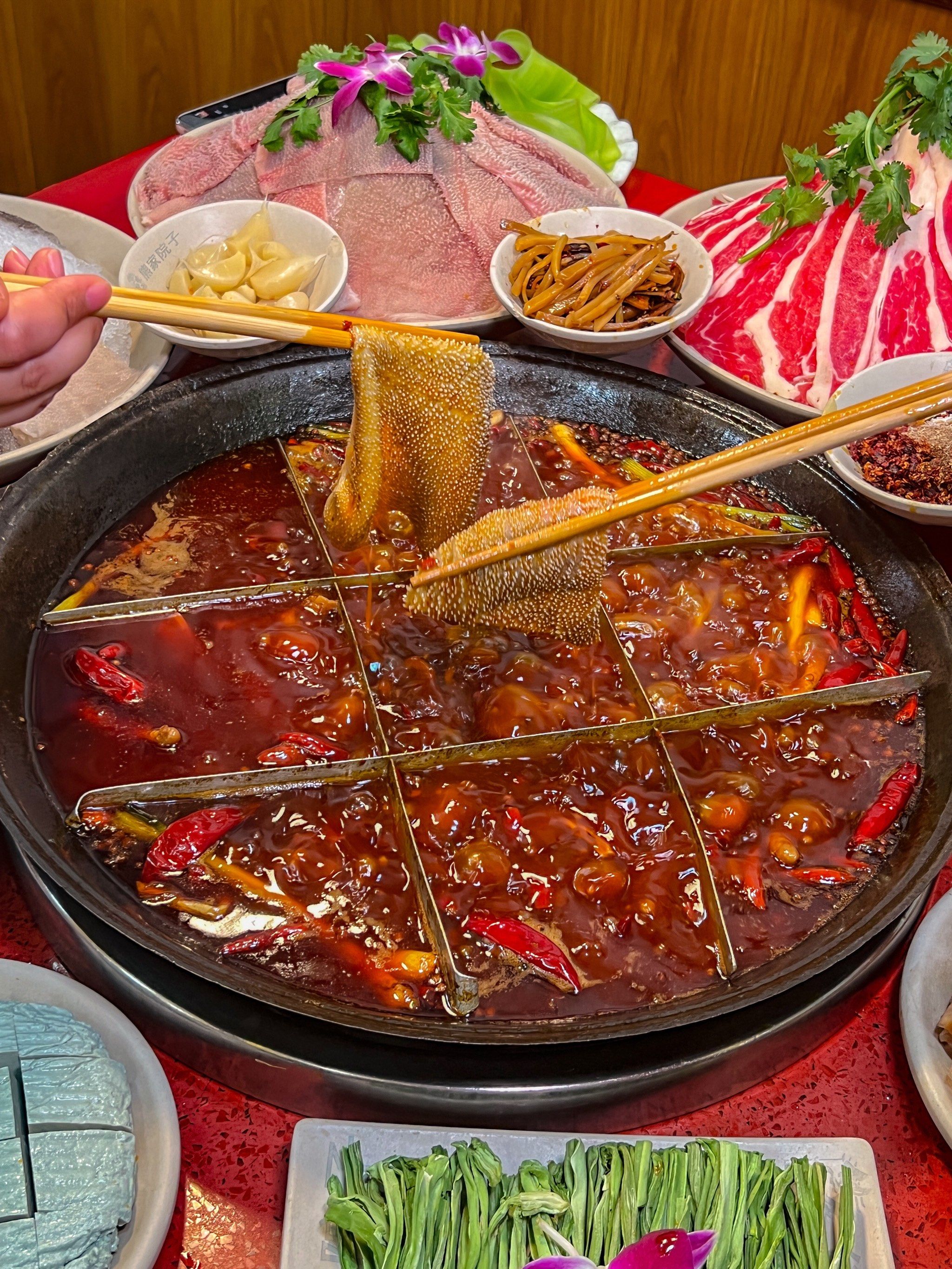 这才是重庆本地人打堆堆的火锅!