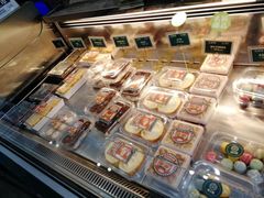 -酥大興·新国潮糕点配茶饮(龙岗万达黑金店)