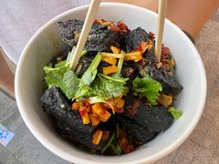 -黑色经典臭豆腐·湖南特产(步行街店)