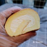 这个泡芙也太好吃了吧[调皮]