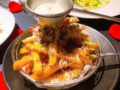 黑松露薯条-wann lounge 低温慢煮牛排·清吧