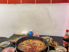 -四小区火锅·巷子里的重庆火锅(花照壁店)