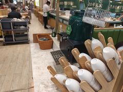 -百春原湖南牛肉粉(百联世纪店)