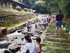 -梅岭月亮湾山体公园